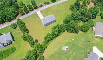 183 Banks Ridge Dr, Baldwin, GA 30511
