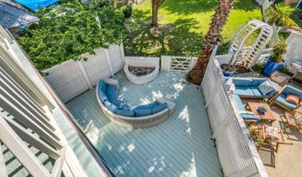 27 Chapel Hill Rd, Bay St. Louis, MS 39520
