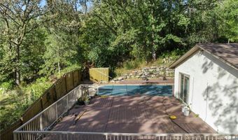 101 Hidden Meadow Ct, Apple Valley, MN 55124