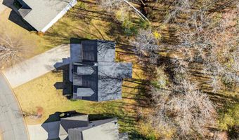 353 Marble Ln, Boiling Springs, SC 29316