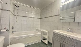 96 W 18TH St, Bayonne, NJ 07002