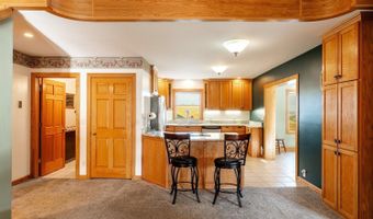 14 Warbonnet Dr, Banner, WY 82832