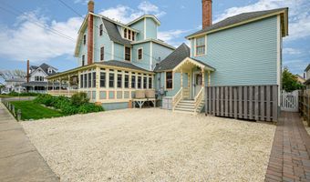 132 Coral St, Beach Haven, NJ 08008