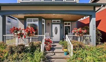 230 Roundhouse Rd, Astoria, OR 97103