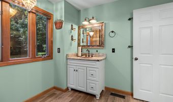 239 Back Nine Dr, Baneberry, TN 37890