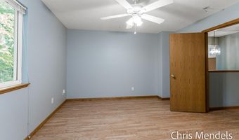11121 Timberline Dr, Allendale, MI 49401