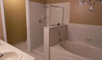 60 CHEROKEE Dr, Absecon, NJ 08205