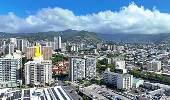 1624 Kanunu St 304, Honolulu, HI 96814