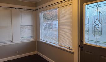 1326 W SPENCER St, Appleton, WI 54914