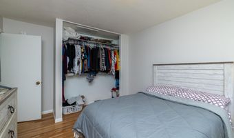 991 Cortland Dr, Apple Valley, MN 55124