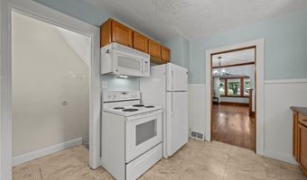 2318 Mogadore Rd, Akron, OH 44312