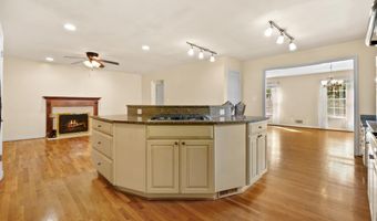 12027 DEVILWOOD Dr, Potomac, MD 20854