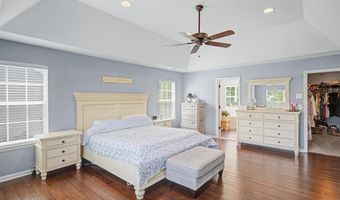 85 Freedom Hills Dr, Barnegat, NJ 08005