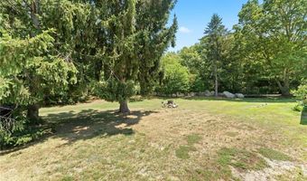47 Kingsland Ct 6A, Charlestown, RI 02813
