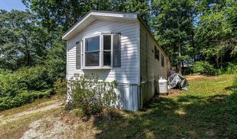 6 Jackson Ave, Allenstown, NH 03275