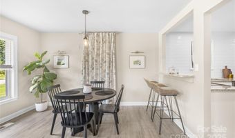 4134 Firethorne Rd, Charlotte, NC 28205