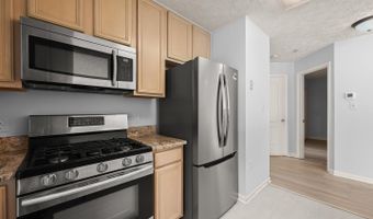 15604 EVERGLADE Ln #5-203, Bowie, MD 20716