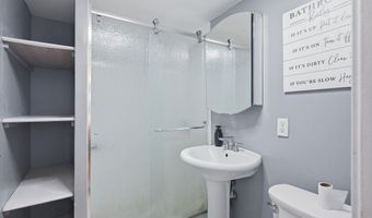 1722 Commonwealth Ave 1, Boston, MA 02135