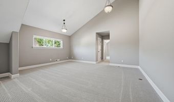 19358 SW Laurelhurst Way, Bend, OR 97702