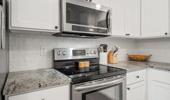 8260 Smacks Run Creek Ln, Amelia, VA 23002