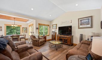 80 Parkland Dr, Blanchard, ID 83804