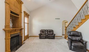 1737 Ashwood Dr SW, Altoona, IA 50009