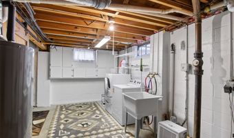 713 2nd St SE, Altoona, IA 50009