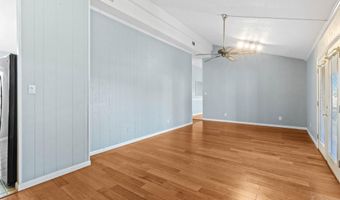 236 Beacon Ln, Atmore, AL 36502