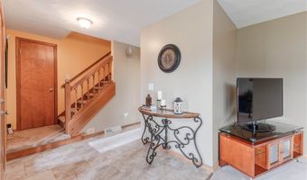 6471 Ridgeview Ave, Austintown, OH 44515