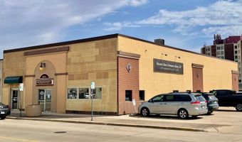 108 110 N Main St, Austin, MN 55912