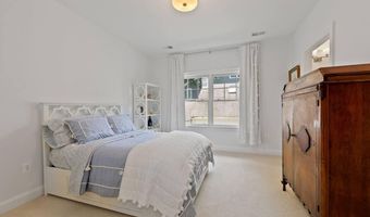 4917 BAYARD Blvd, Bethesda, MD 20816
