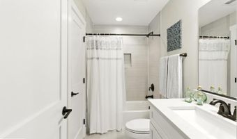 9206 FERNWOOD Rd, Bethesda, MD 20817