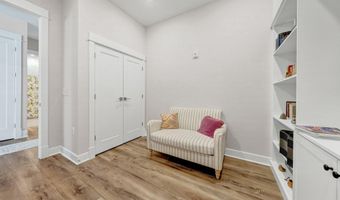 23665 HAVELOCK WALK Ter 406, Ashburn, VA 20148
