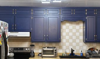 825 Palomas Dr SE, Albuquerque, NM 87108