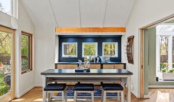 8901 POTOMAC STATION Ln, Potomac, MD 20854