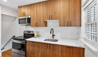 4315 35TH St S, Arlington, VA 22206