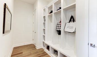 41490 BEDFORD FALLS Ct, Aldie, VA 20105