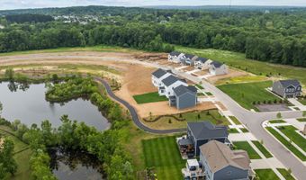 439 Hidden Riv W, Holly, MI 48442