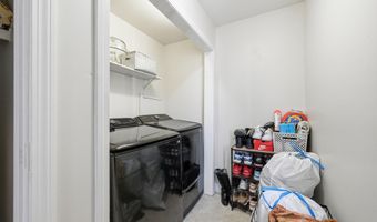 10 Pearl St, Auburn, ME 04210