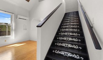 517 Coal Ave SE, Albuquerque, NM 87102