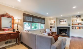 5336 WAPAKONETA Rd, Bethesda, MD 20816
