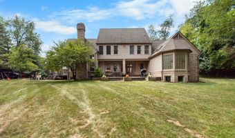 2086 Valleyview Dr, Ann Arbor, MI 48105