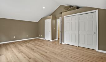 3025 NW Fairway Heights Dr, Bend, OR 97703