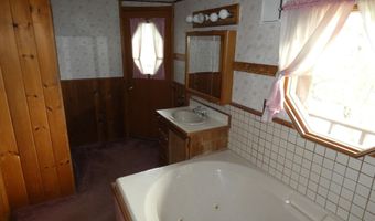 6468 Comanche St, Bonners Ferry, ID 83805