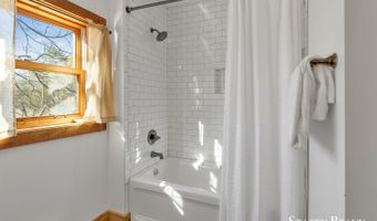 2620 36th St, Allegan, MI 49010
