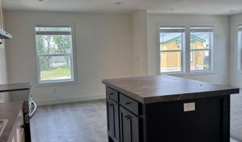 1 Corral Ln #38, Ashland, OR 97520