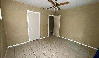 806 Parr Dr, Alice, TX 78332