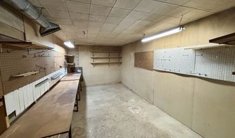 8384 N Broadway, Apple River, IL 61001