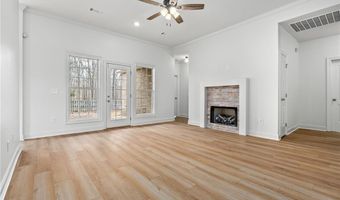 1756 VFW Rd, Auburn, AL 36832