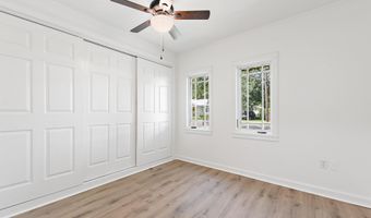 426 Demontluzin Ave, Bay St. Louis, MS 39520
